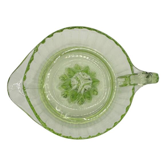 Vintage Uranium Vasoline Glass Citrus Juicer Handle Glows Under UV Light - Picture 4 of 8